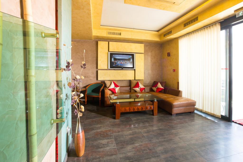 Hotel Gabi Plovdiv Extérieur photo
